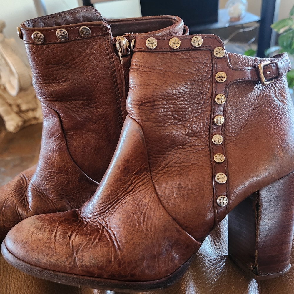 COPY - Tory Burch booties brown pebble leather. Size 8.5